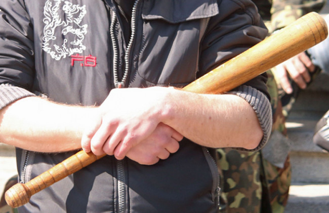 Избили до инвалидности: над парнем жестоко поиздевались под Харьковом