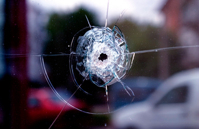 Обстріляли автомобіль: невідомі напали на адвоката в Дніпрі