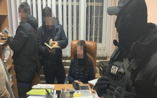СБУ викрила заступника керівника прокуратури на систематичних хабарах