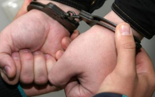 Вимагав хабар за довідку про травму в зоні ООС: ДБР затримало зловмисника