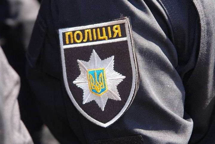 Представились полицейскими: в Киеве дерзко обокрали иностранца
