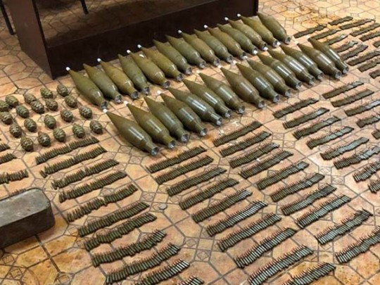 Впечатляющий арсенал: тайник боевиков нашли на Донбассе