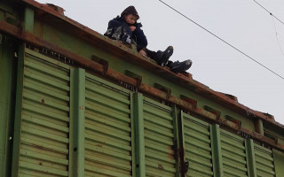 Ребенка ударило током на крыше поезда: в Кропивницком произошло ЧП