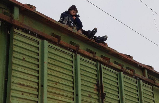 Ребенка ударило током на крыше поезда: в Кропивницком произошло ЧП