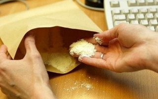 Получили письма с цианидом: нескольким японским компаниям угрожают экстремисты