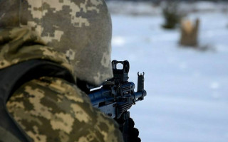 Відразу чотирьох окупантів знищили на Донбасі