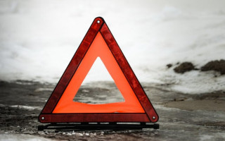 Поезд снес легковушку: в Полтавской области произошло смертельное ДТП