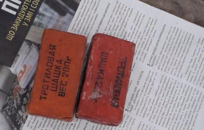 В Одессе обнаружили взрывчатку на автобусной остановке: есть подробности