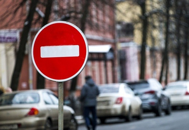 В центре Киева ограничат движение транспорта: где и почему