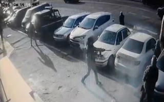 Стрельба возле Николаевского райсуда: появилось видео момента нападения