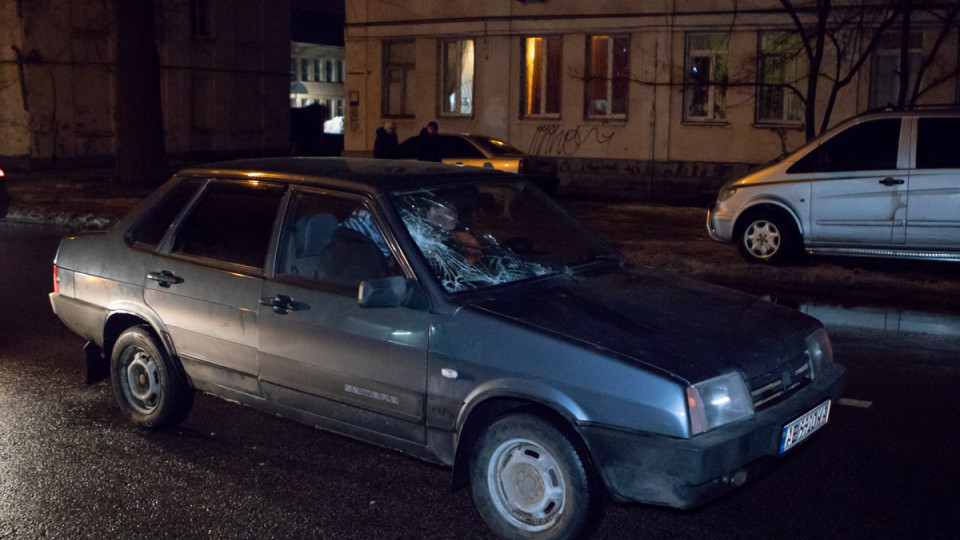 ДТП в Днепре: водитель ВАЗ снес нетрезвого пешехода