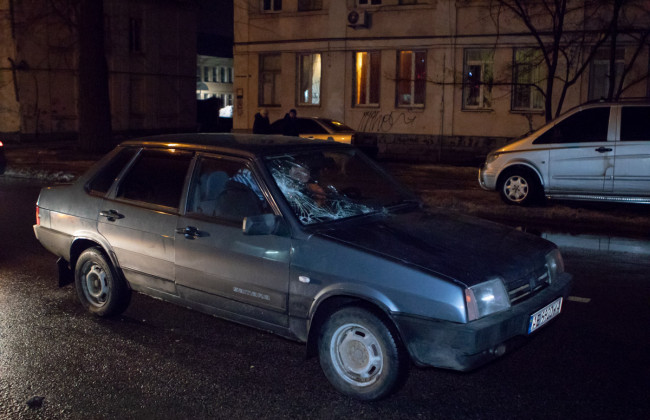 ДТП в Днепре: водитель ВАЗ снес нетрезвого пешехода