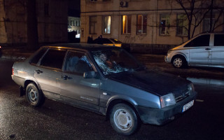 ДТП в Днепре: водитель ВАЗ снес нетрезвого пешехода