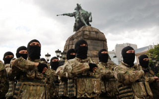 Полк «Азов» повертається воювати на Донбас