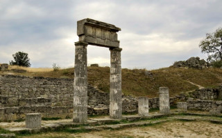 Строительство Крымского моста уничтожает ценный исторический памятник: есть подробности