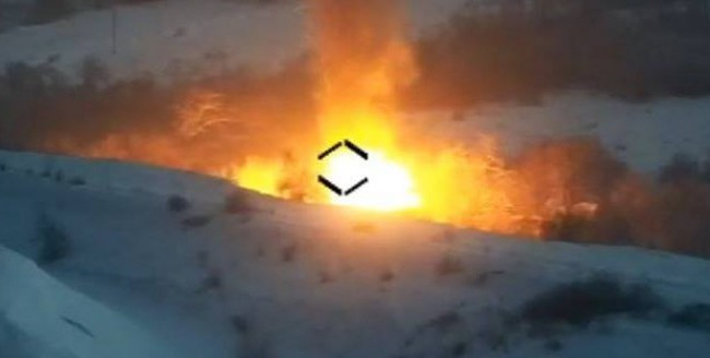 ВСУ точным ударом уничтожили броневик боевиков