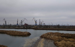 Экологическое бедствие в Крыму: оккупанты уничтожили дамбу хвостохранилища