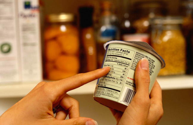 Производителей еды обяжут поменять этикетки: Порошенко подписал закон