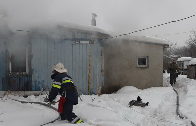 Смертельный пожар в Харьковской области: в частном доме заживо сгорели два человека