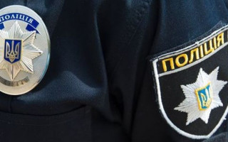 В ход пошли дубинки: в Киеве охрана жестоко избила мужчину