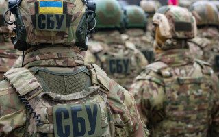 Викрали з військової частини: силовики блокували незаконний збут зброї