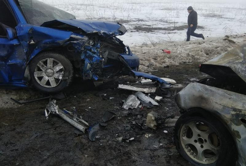 Смертельное ДТП в Донецкой области: в больнице скончался 6 пострадавший