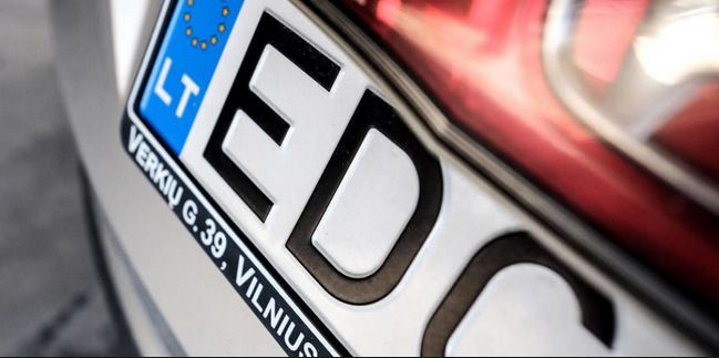 Владельцы «евроблях» продают свою проблему по дешевке: какие штрафы грозят нарушителям