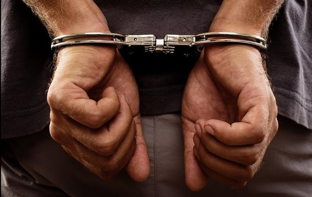 Побив та силою затягнув до хати: жорстоке зґвалтування школярки сталося на Миколаївщині