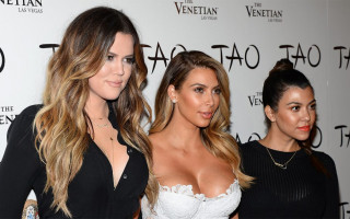 Сестры Кардашьян выиграли в суде $10 миллионов: последние новости из мира шоубиза