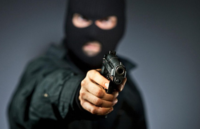 Выбивали придуманные долги: в Одессе задержали опасную банду вымогателей