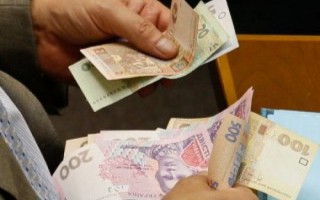 Перерасчет пенсий в Украине: кто получит на 500 гривен больше