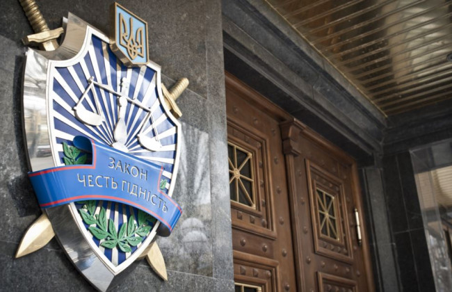 Зарплата прокурорів: КСУ перейшов до закритої частини розгляду справи