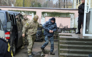 Захват моряков на Азове: четверо украинцев повторно заявили о статусе военнопленных