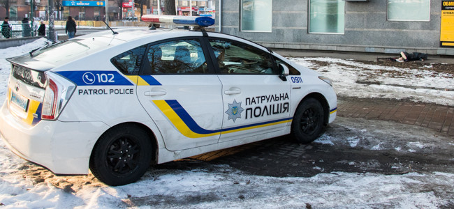 Смертельный случай в Киеве: избитая женщина выпрыгнула из окна