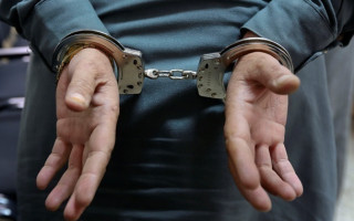 Зі зброєю відібрали два вантажні автомобілі: на Закарпатті бандити напали на підприємця