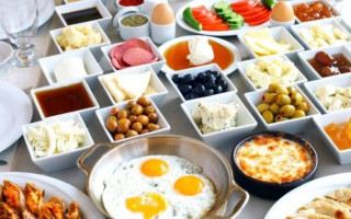 Назван идеальный завтрак, снижающий риск сердечного приступа