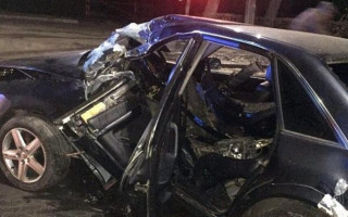 Водія вирізали з автівки: Тернопіль сколихнула серйозна ДТП