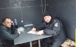 Занимались вымогательством: в деле дерзких копов есть продолжение