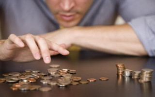 Перерасчет пенсий, монетизация субсидий и выборы: что ждет украинцев в марте