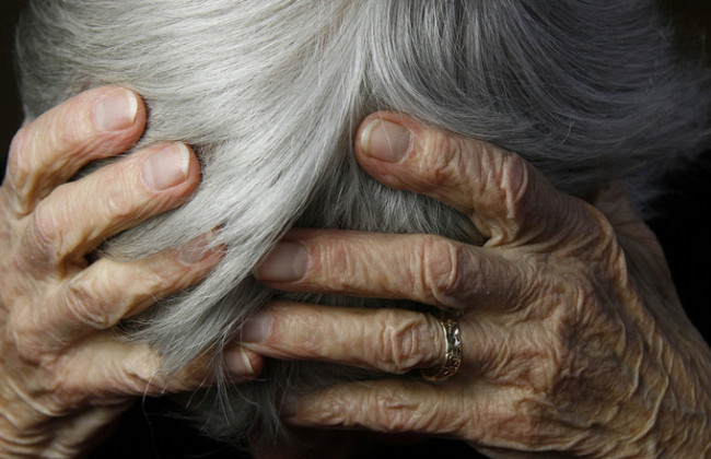 Прострелил голову: под Киевом неизвестный стрелял в пенсионерку