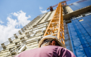 Будівельник упав з висоти 7 поверху: Дарницький райсуд засудив директора підприємства