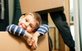 Как прописать ребенка в квартире в 2019-м: основные требования