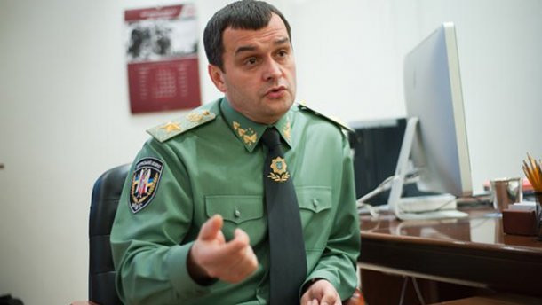 Суд повторно арестовал имущество беглого экс-главы МВД Захарченко