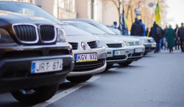 Стало відомо, скільки в Україні оформили автомобілів за пільговою ставкою акцизу