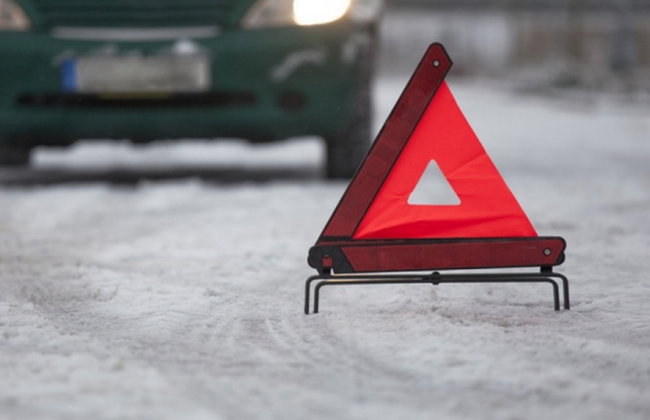 Автобус насмерть сбил 57-летнего мужчину: в Донецкой области произошло смертельное ДТП