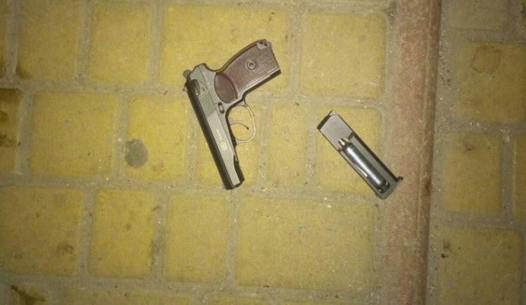 В Одессе пьяный мужчина стрелял в охранника ночного клуба