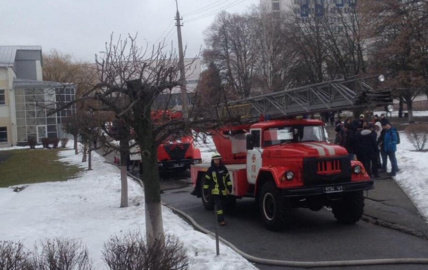 ЧП в Киеве: горело здание университета
