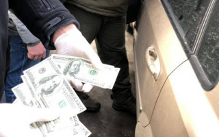 Офіцер військової частини Нацгвардії погорів на хабарі