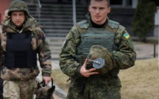 Помстилася працівникам: жінка повідомила про «мінування» банку