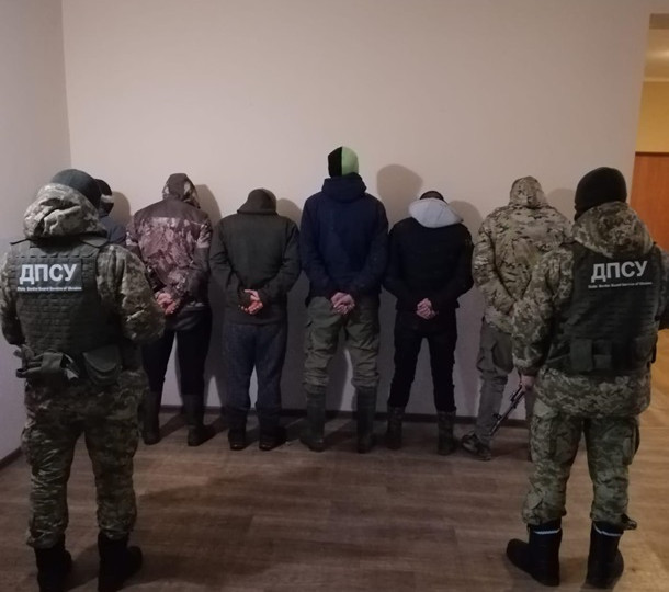 Стрельба на границе: ГПСУ на Буковине перехватила группу нарушителей